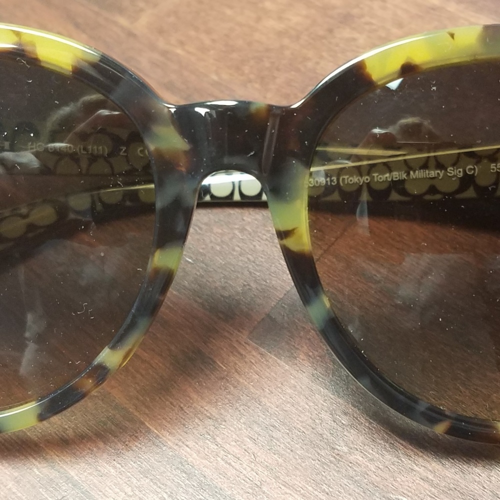 Coach Sunglasses - Picture 5 of 7
